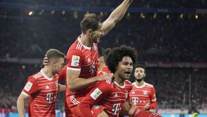 Bayern Múnich golea y extiende la ventaja