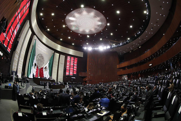 El Congreso de México debate la aprobación del presupuesto para 2023 - MarketData
