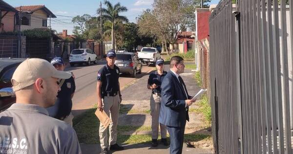 La Nación / Allanan residencia de imputados por agredir a Benjamín Zapag
