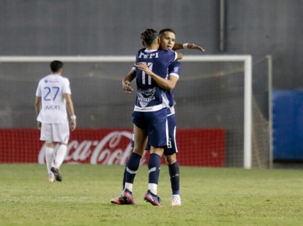 Victoria de Sportivo Ameliano en la Visera - APF