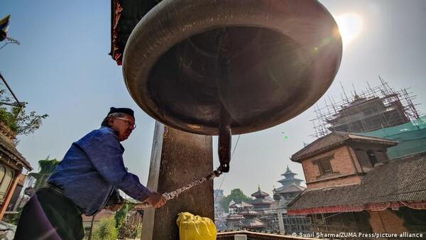 Fuerte sismo deja al menos seis muertos en Nepal