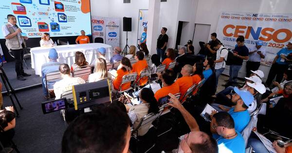 La Nación / Presentan a observadores nacionales e internacionales que acompañarán el censo