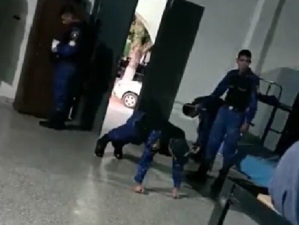Agrupación Especializada: agresor podría ser dado de baja · Radio Monumental 1080 AM