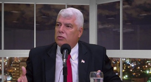 «Paraguay no va a tener relaciones con China Comunista», según Wiens