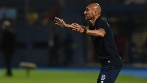 Sol de América, en crisis, despide a Pablo Guiñazú