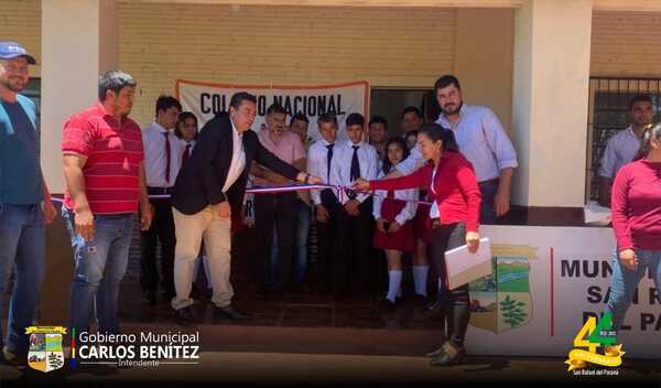 MUNICIPALIDAD DE SAN RAFAEL INAUGURA MEJORAS EN EL COLEGIO SAN ANTONIO