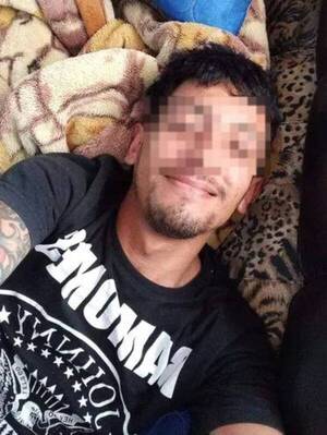 Crónica / En pelea de vecinos, uno le clavó un machete en el pecho al otro y amóntema