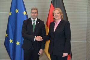 Abdo en Alemania: lucha contra el crimen organizado y acuerdos comerciales forman parte de la agenda - El Trueno