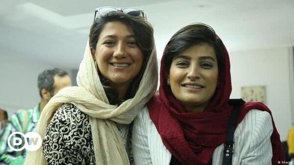 Irán arresta a “número sin precedentes" de mujeres periodistas, denuncia RSF