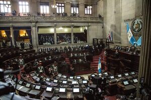 Guatemala aprueba el presupuesto estatal de 14.774 millones de dólares - MarketData