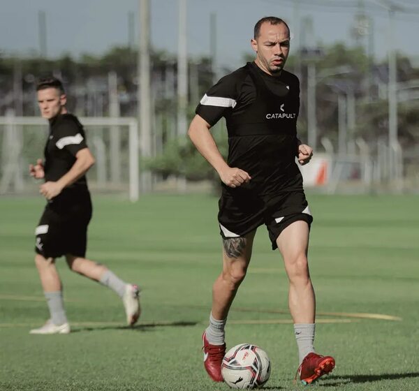 Revisión de contratos en Libertad - Fútbol - ABC Color