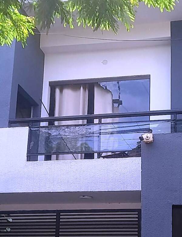 Pedrojuanino despechado baleó apartamento donde vive su exnovia - La Clave