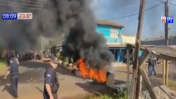 Incidentado desalojo en Ciudad del Este - Paraguaype.com