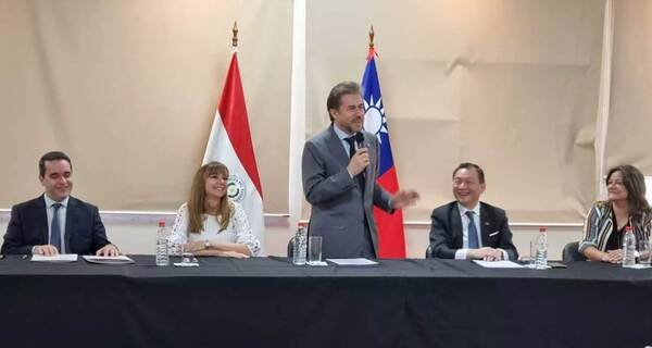 Centro de servicios tecnológicos de confecciones, calzados y alimentos funcionarán en sedes del MTESS