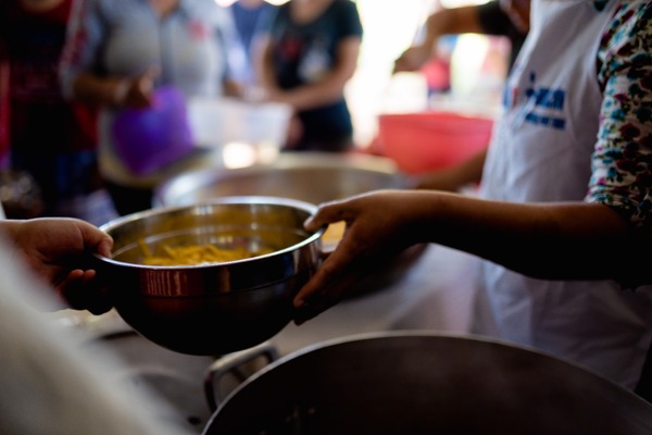 “Platos que multiplican”: Cena anual del Banco de Alimentos se realiza este jueves - Unicanal