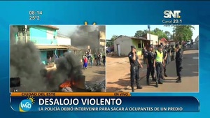 Violento desalojo en CDE - SNT