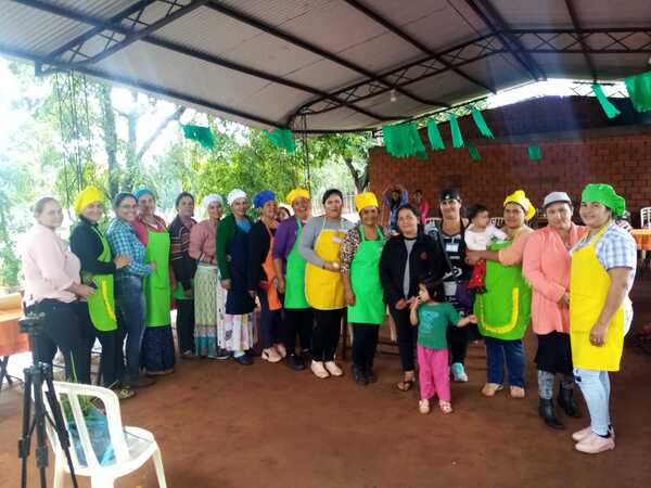Poca venta de productos desalienta a hortigranjeros de Presidente Franco - La Clave