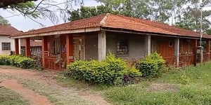 UNA ABUELA ES VÍCTIMA DE VIOLENTO ASALTO EN PLENO CENTRO DE CNEL. BOGADO