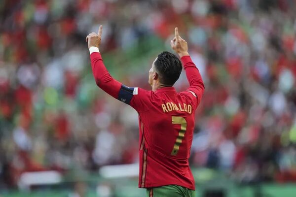 No podía faltar: Cristiano Ronaldo encabeza la lista de Portugal - Fútbol Internacional - ABC Color
