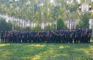 Diario HOY | Policías gua’i resguardan evento privado, mientras en el departamento hay vía libre