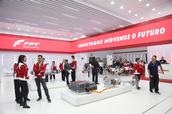 FPT Industrial exhibe múltiples innovaciones de powertrain en Fenatran