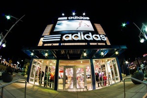 Adidas gana 1.124 millones de euros hasta septiembre, un 41,3% menos - Revista PLUS