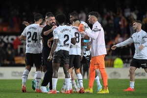 Diario HOY | Valencia golea al Betis y se acerca a puestos europeos