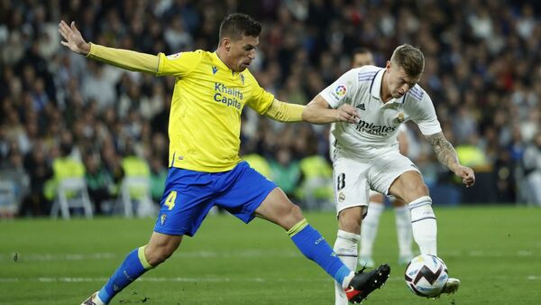 Un Real Madrid sin chispa gana con lo justo antes del parón