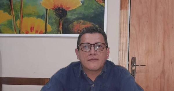 La Nación / Federico Ferreira busca ser la voz de trabajadores en moto en el Congreso