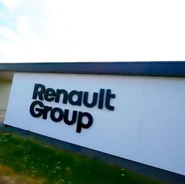 Renault crea una filial para los coches eléctricos y otra para los térmicos - Revista PLUS