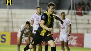 Guaraní remonta dos goles y se queda con el tercer puesto