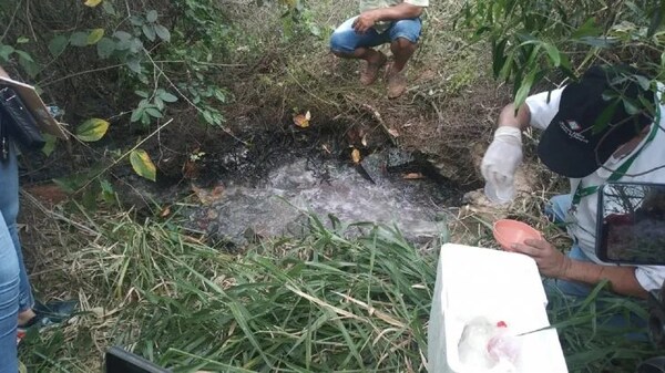 Denuncian contaminación de arroyo por desechos de cárcel de Misiones