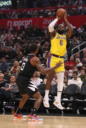 LeBron “aboga” por Kyrie en la NBA - Polideportivo - ABC Color