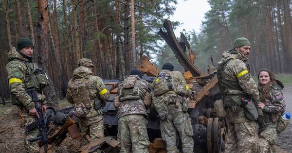 La Nación / Kiev reivindica avances en localidades de Jersón