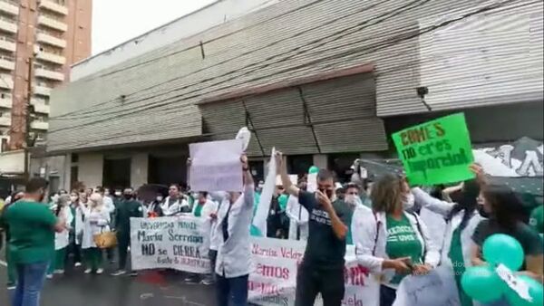 Vicerrector defiende clases en Universidad María Serrana
