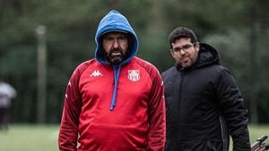 Humberto Ovelar llenó de elogios a Júnior Barreto