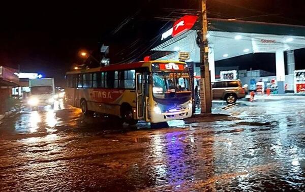 Pasajera queda herida tras un asalto a un colectivo en San Lorenzo – Prensa 5