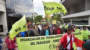 Docentes manifiestan desacuerdo con proyecto de PGN 2023