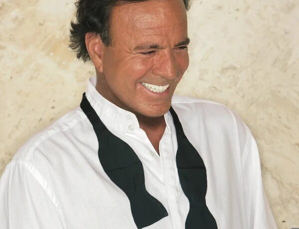 Supuesto hijo de Julio Iglesias recurrirá a la ONU por demanda de paternidad - Gente - ABC Color