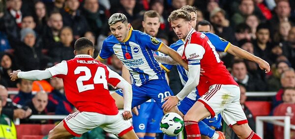 El video que muestra las mejores jugadas de Julio Enciso ante el Arsenal