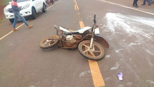 Un niño y su madre embarazada mueren en accidente de tránsito - Noticiero Paraguay