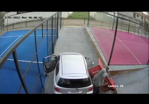Detienen a presunto ladrón de un local de pádel - Policiales - ABC Color