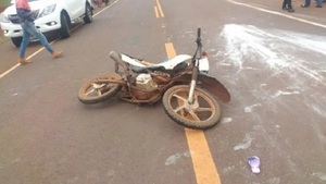 Un niño y su madre embarazada pierden la vida en aparatoso accidente - Paraguaype.com
