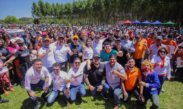 Multitudiario apoyo de la zona norte de Alto Paraná a Mujica para gobernador – Diario TNPRESS