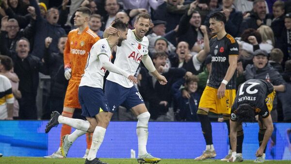 Tottenham remonta en un partidazo ante el Leeds