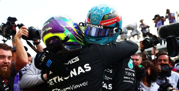 George Russell, piloto de Mercedes, saldrá en la 'pole' del GP de Brasil de F1