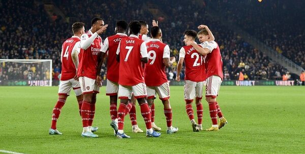 El Arsenal no baja el ritmo y aprovecha la derrota del Manchester City para alejarse