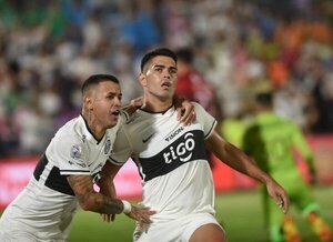 Olimpia festeja la 46 tras un sufrido partido ante Nacional - Radio Imperio
