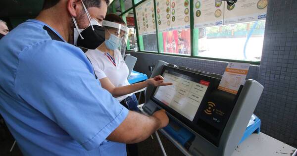 La Nación / Innumerables reclamos, a través de redes sociales