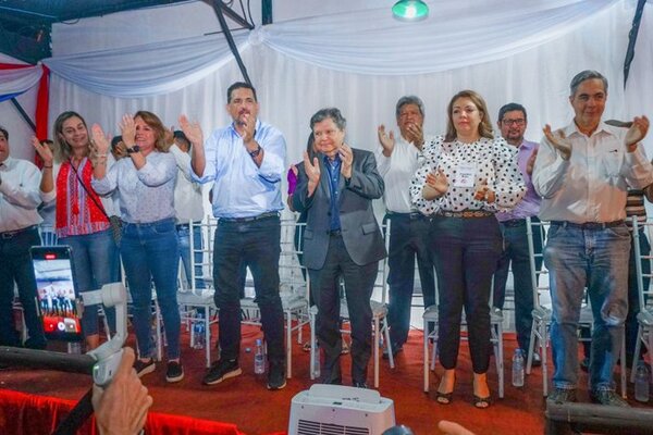 Euclides anunció que promoverá la reconverción comercial de Ciudad del Este